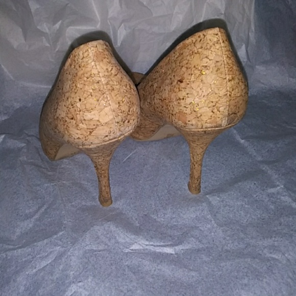 Shoes - Picture 6 of 6